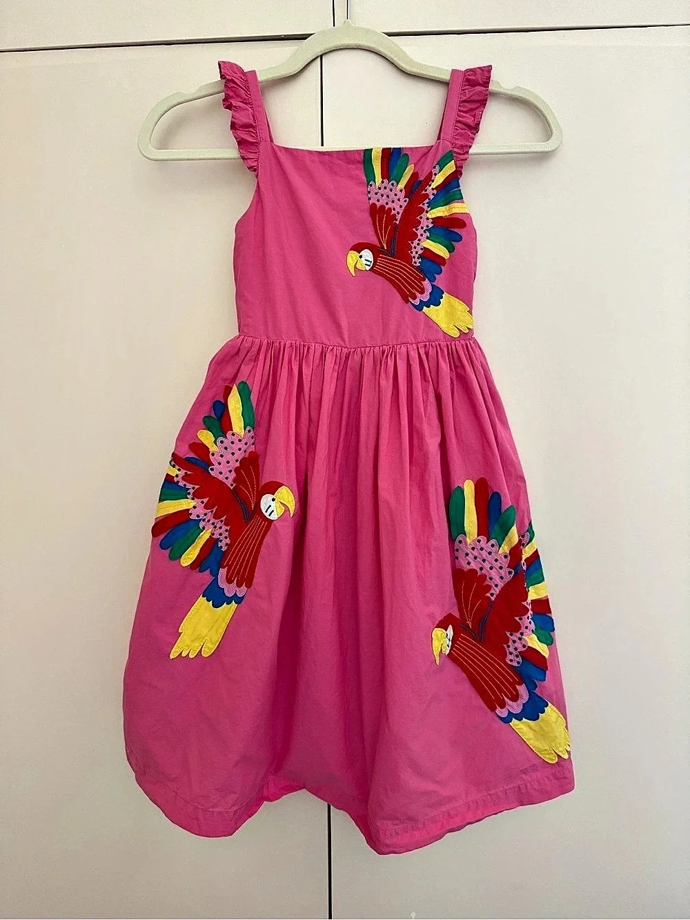 Mini Boden Girls Pink Parrot Dress Size 7-8Y Like New